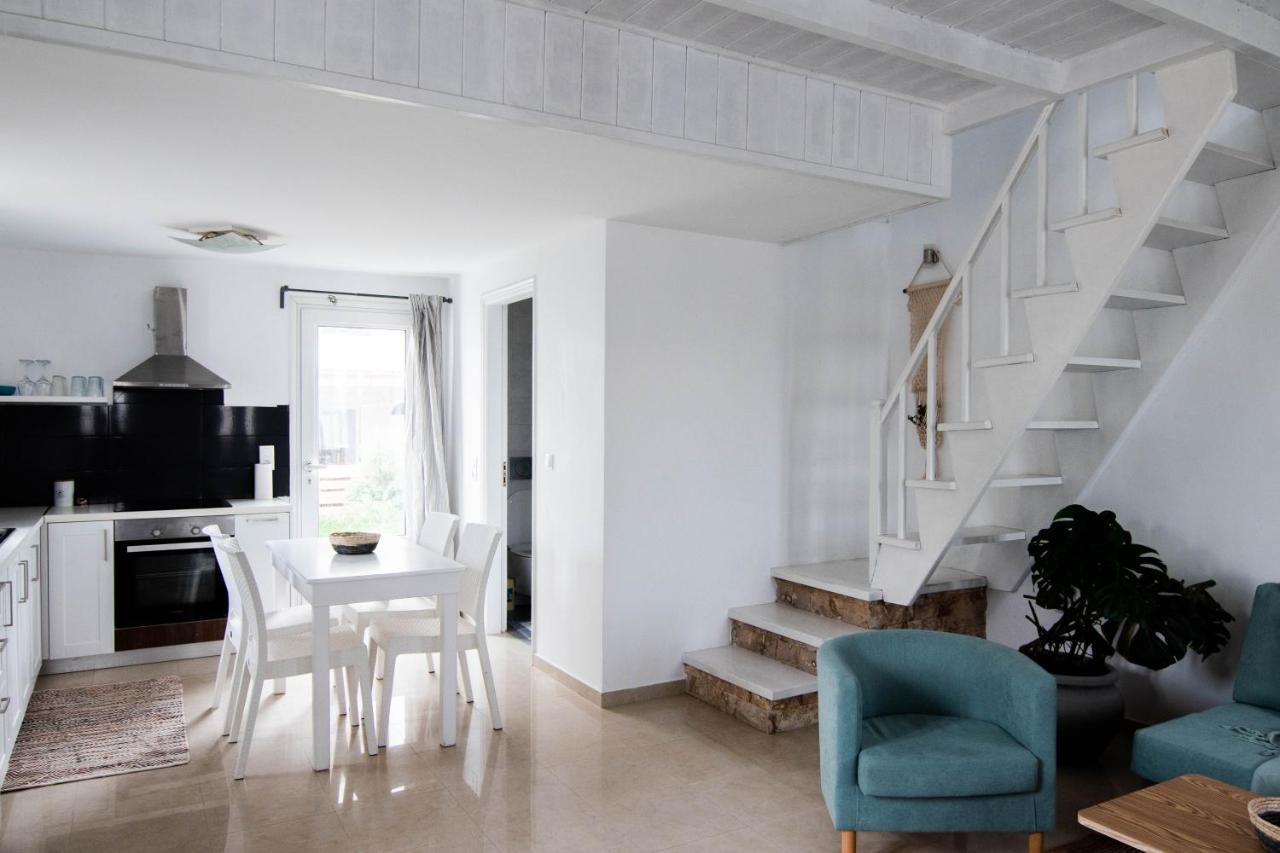 White Wave Villa, 3Min Walk From Beach Kamári Esterno foto
